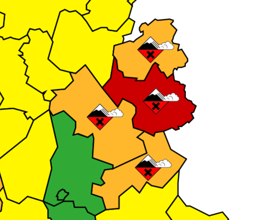 ⚠️🔴 ALERTE ROUGE #Avalanches@meteofrance place la #Savoie en vigilance rouge pour ce jeudi 12 février 2026. Risque d’#avalanches majeures pouvant toucher routes, infrastructures de montagne et zones habitées.