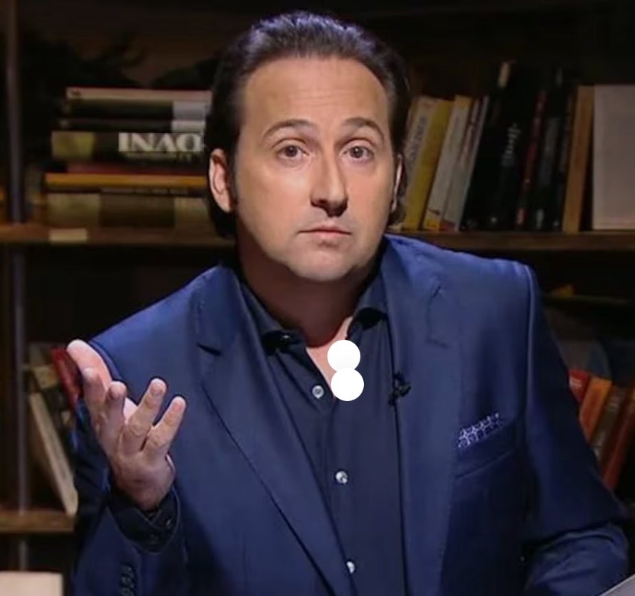 Que Sánchez ponga como objetivo a mi amigo <a href="/navedelmisterio/">Iker Jiménez</a> es la prueba de que estamos viviendo en una dictadura aún blanda, en poco tiempo dura, si no deja el poder. Espero un comunicado de los periodistas en su apoyo.