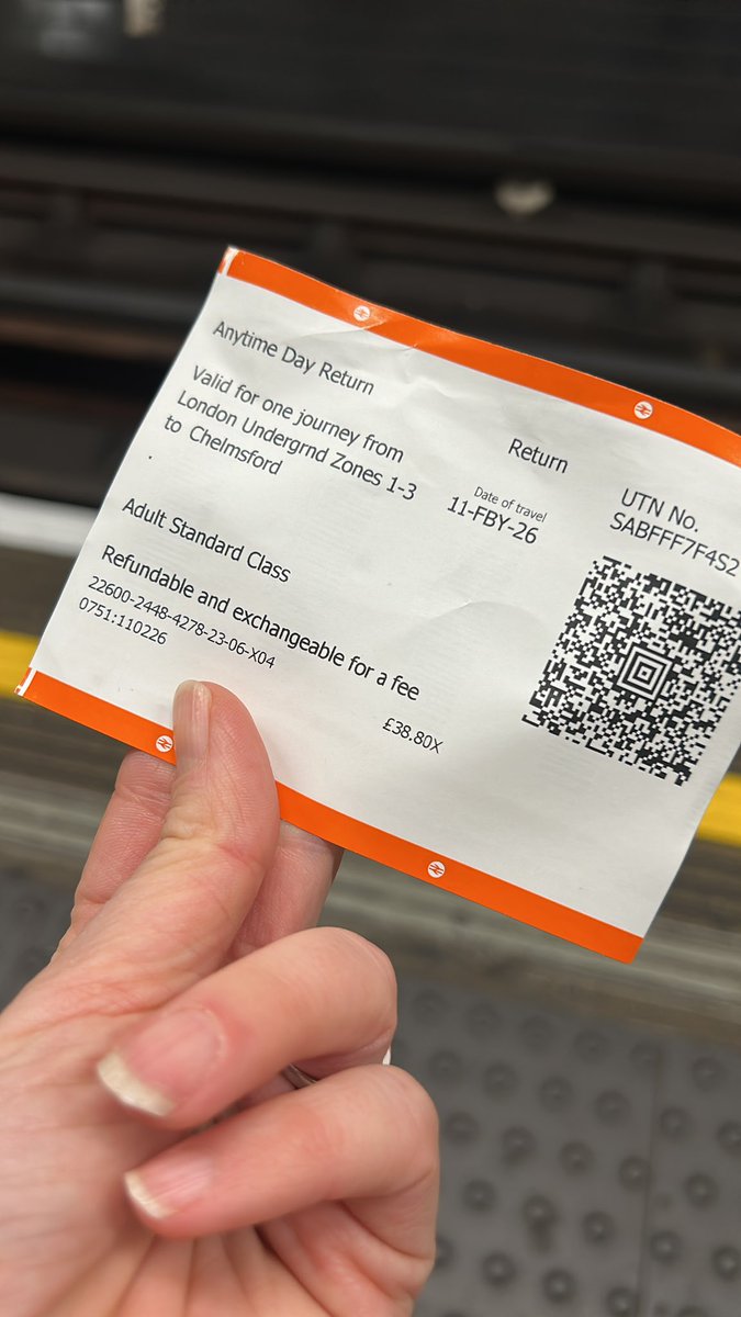 lesleycrooks's tweet photo. @greateranglia why were tfl / underground staff telling me that this wasn’t valid this evening? Anything I can do to stop the ticket machines giving me this annoying ticket which doesn’t work on tube ticket barriers? https://t.co/FWhKEQdCU1