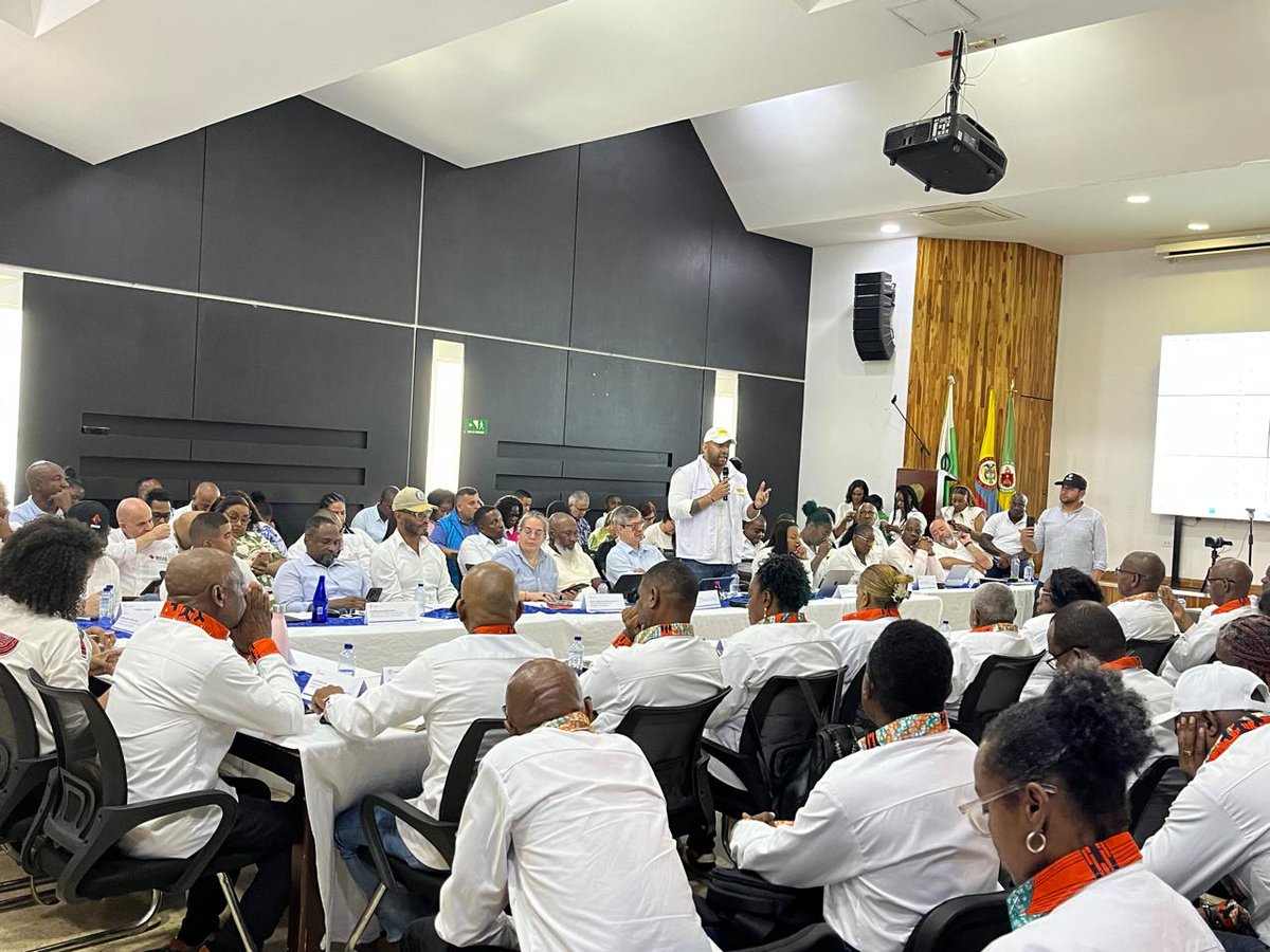 #Hoy el Director Ejecutivo del Fondo #TodosSomosPazcífico participó en la Convocatoria de Alto Nivel de Seguimiento a los Acuerdos del Paro Cívico del #Chocó, donde presentó los proyectos en ejecución y en estructuración para la potabilización de agua en #Quibdó 🚰, también