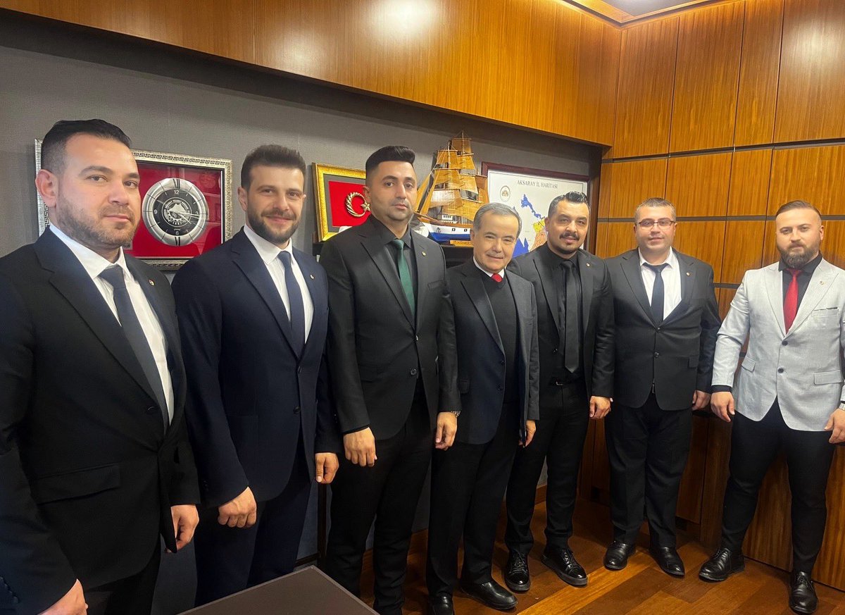 samialtnok's tweet photo. TOBB Aksaray il Genç Girişimciler Kurulu
olarak Gazi Meclisimizi ziyaret ettik.

Nazik kabulleri, samimi ilgileri ve destekleri için kıymetli milletvekillerimiz Sayın Turan Yaldır, Sayın Ramazan Kaşlı, Sayın Cengiz Aydoğdu ve Sayın Hüseyin Altınsoy'a teşekkür ederiz. https://t.co/MtEKW6YSCP