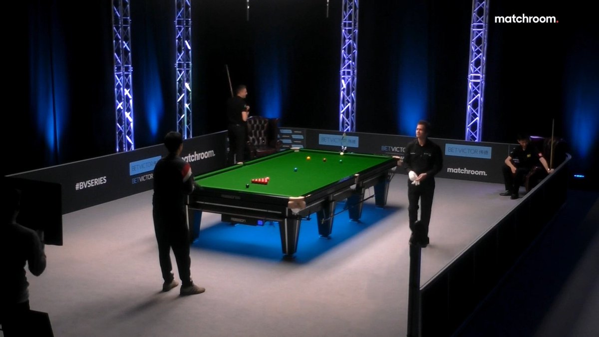 PolishSnooker's tweet photo. Let's the final begin. #clsnooker #snooker https://t.co/aGwUEKz1Fb