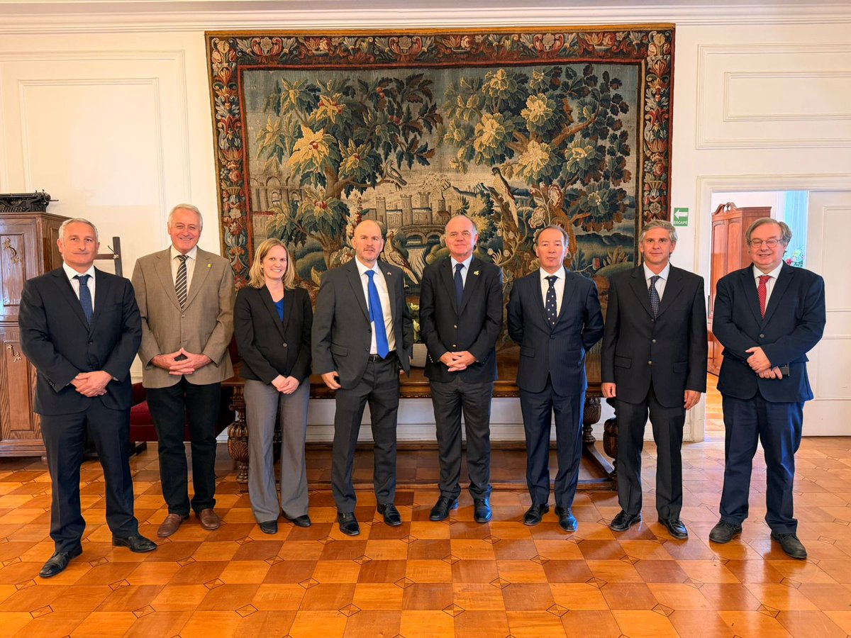 EE.UU. es el principal mercado de Chile para productos agrícolas y afines. En 2025, las exportaciones agrícolas chilenas a Estados Unidos superaron los USD 7.000 millones (frente a USD 1.000 millones en sentido inverso). 

Hoy me reuní con Antonio Walker, presidente de