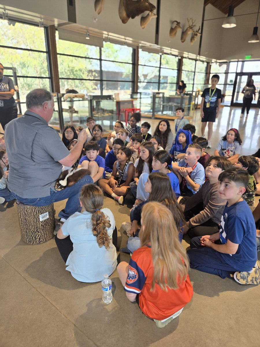 Mrs. Lidey tweet media