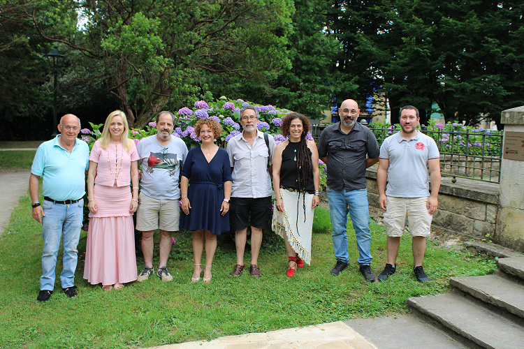 El Defensor del Pueblo exige al Gobierno de Cantabria aclarar cómo garantiza  atención sanitaria en los consultorios rurales tras la denuncia presentada por Podemos.
Vecinos,se ven obligados a desplazarse kilómetros para algo tan básico como una consulta. 
cantabria.podemos.info/2026/02/el-def…