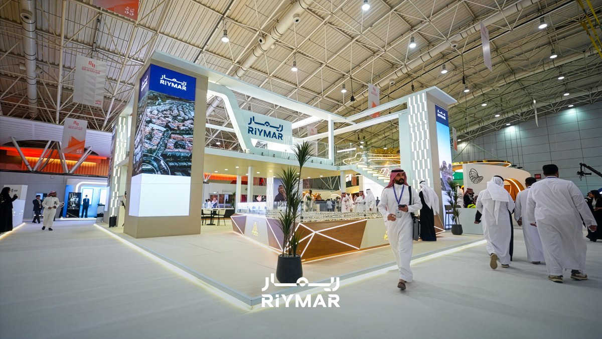 نفخر بمشاركة ريمار العقارية كراعٍ ماسي في معرض #ريستاتكس_الرياض_العقاري2026
وتشرفنا بتكريم معالي وزير البلديات والإسكان أ. ماجد الحقيل وزيارته لجناح ريمار.

مشاركتنا في ريستاتكس تأتي امتدادًا لدورنا كشريك موثوق في تطوير القطاع العقاري، وبناء مجتمعات ترتقي بأسلوب الحياة وتواكب