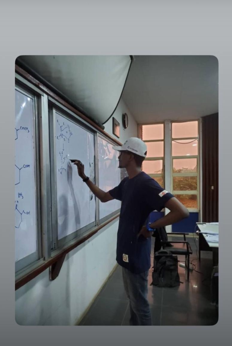 pharmaffinclass's tweet image. The signs were always there!
#SYTA #Compound25 #FYB