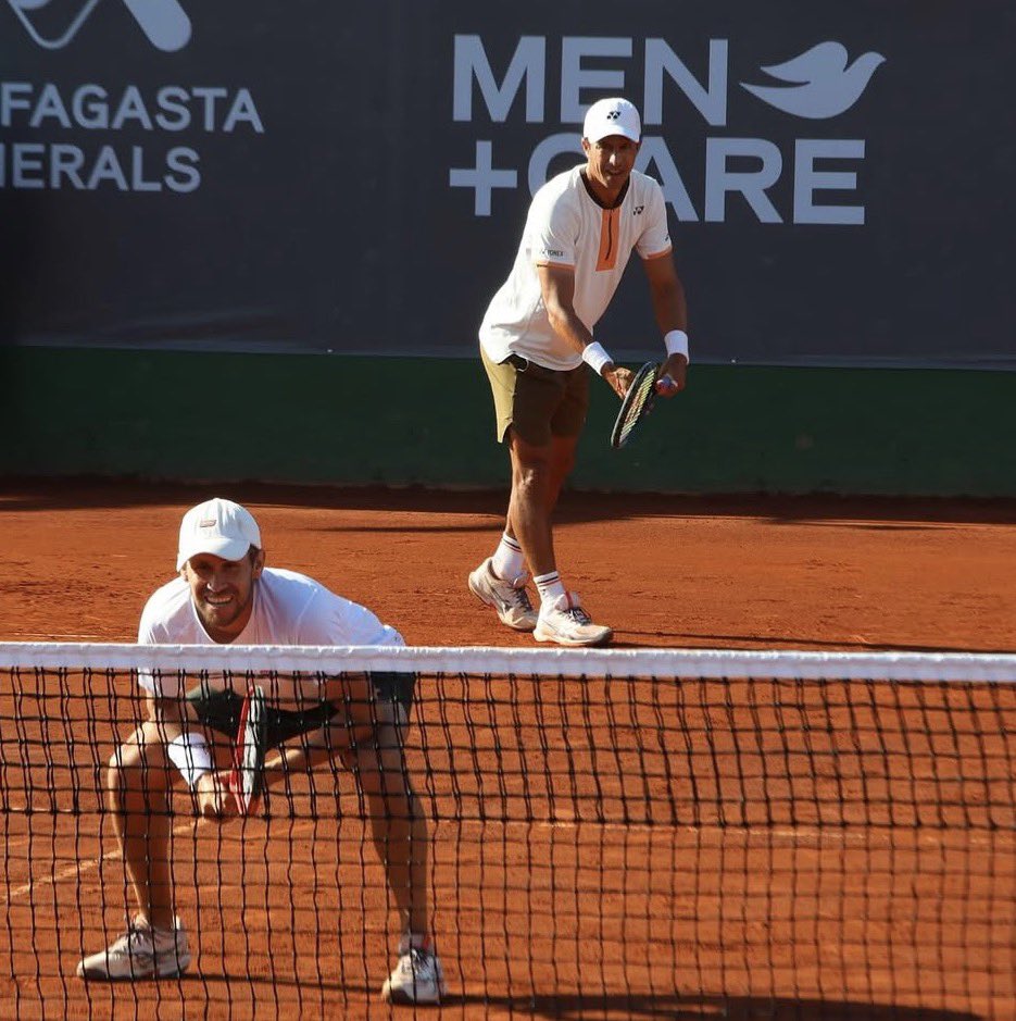 ivabianconero's tweet photo. A 4tos de final🧉

Debut y victoria para @micky_rv 🇲🇽 y Gonzalo Escobar🇪🇨 en Buenos Aires superando a Buse/Cervantes 6-2 y 7-5

#ArgOpen2026 https://t.co/woAxY1O17z
