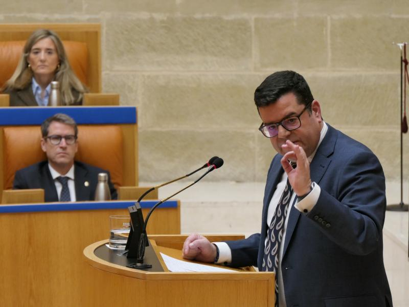 👩🏻‍💻 La Ley de Simplificación Administrativa, la mayor transformación interna emprendida por el Gobierno regional en su historia, supera por amplia mayoría el primer trámite en el Parlamento autonómico.

🖇️ actualidad.larioja.org/noticia?n=not-…