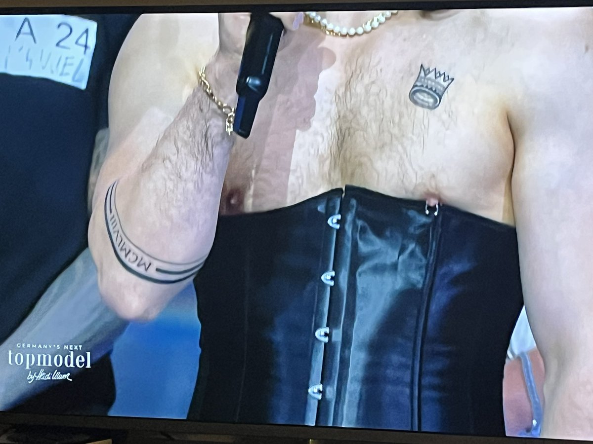 Das sieht so schmerzhaft aus #gntm