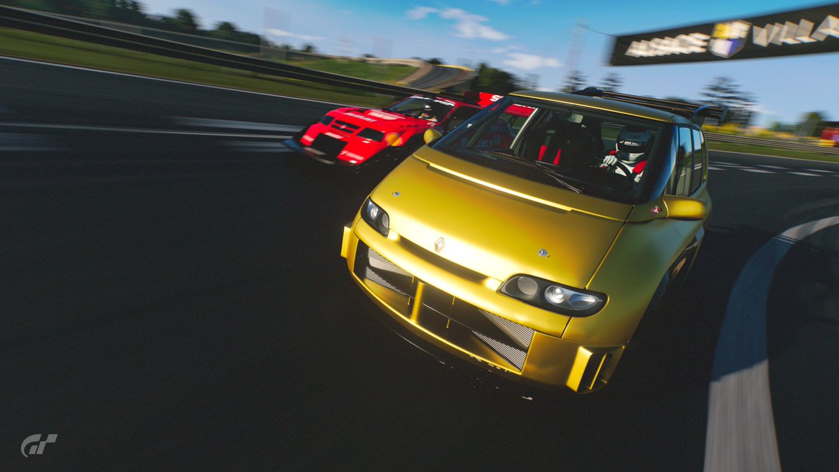 TheAdmiester tweet media