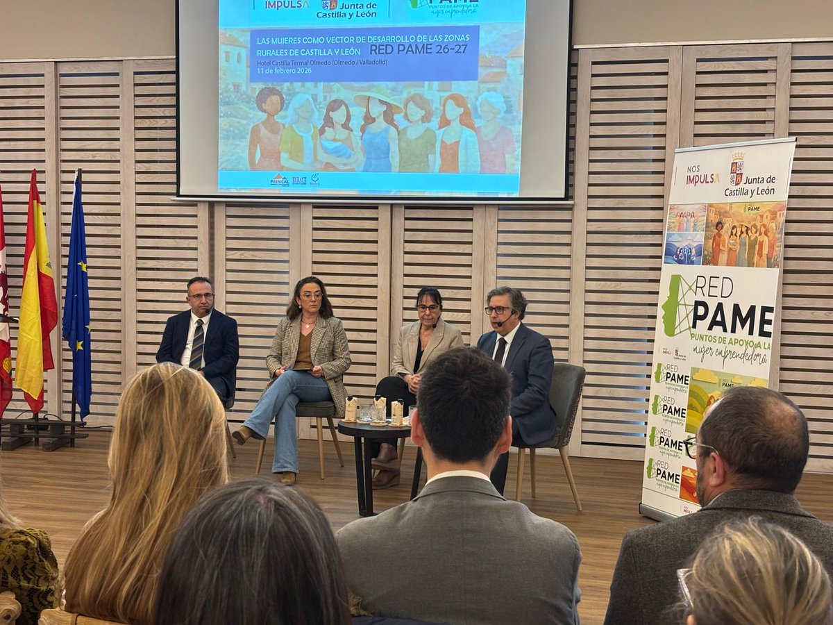 MAngelOliveira's tweet photo. En representación del GAL Zona Centro de Valladolid, presente en el lanzamiento de #RedPAME, iniciativa que se consolida como motor de desarrollo rural en #CyL.
Seguimos apoyando el talento y el emprendimiento para dar futuro a nuestros pueblos.
#DesarrolloRural #Emprendimiento https://t.co/aCRLmYyiCd