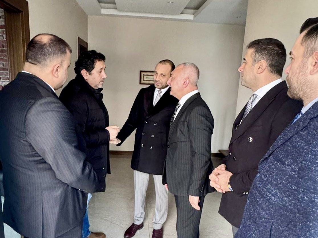 Hizmet veren firmalarının çeşitliliği ile Başkentimizi temsil eden Yenimahalle ilçemizdeki sanayi merkezlerini geziyoruz.

Programlarımız kapsamında; 

GERSAN Sanayi Sitesi esnaflarımızı ziyaret ederek hayırlı işler diledik, hal hatır sorduk.
Genel Başkanımız Devlet Bahçeli