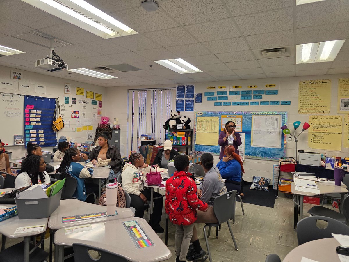 Wesley Lakes Elementary tweet media