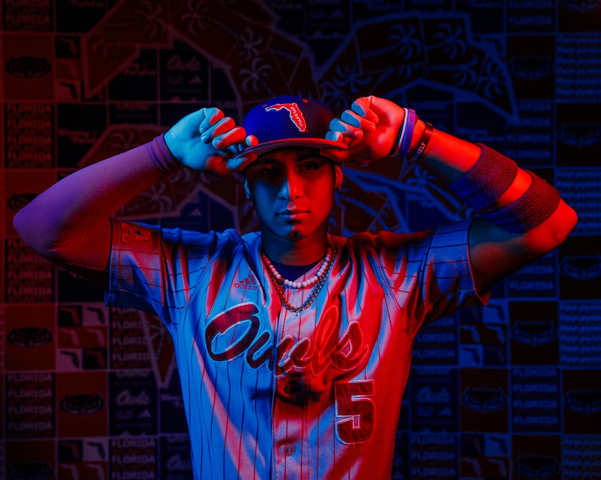 The American tweet media