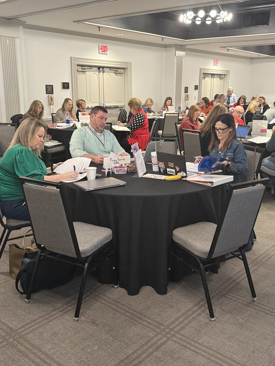 Kim Zeidler-Watters, Ed. D. tweet media