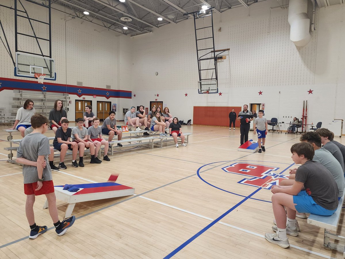KatiePilk4's tweet photo. JH PE Cornhole Championships @WeBoFootball goes UNDEFEATED today and All-Time taking on the winners from each period. @smitty3120 @twitterlesshannahkelly @WeboJrSrHigh https://t.co/mdPtpp5ctV