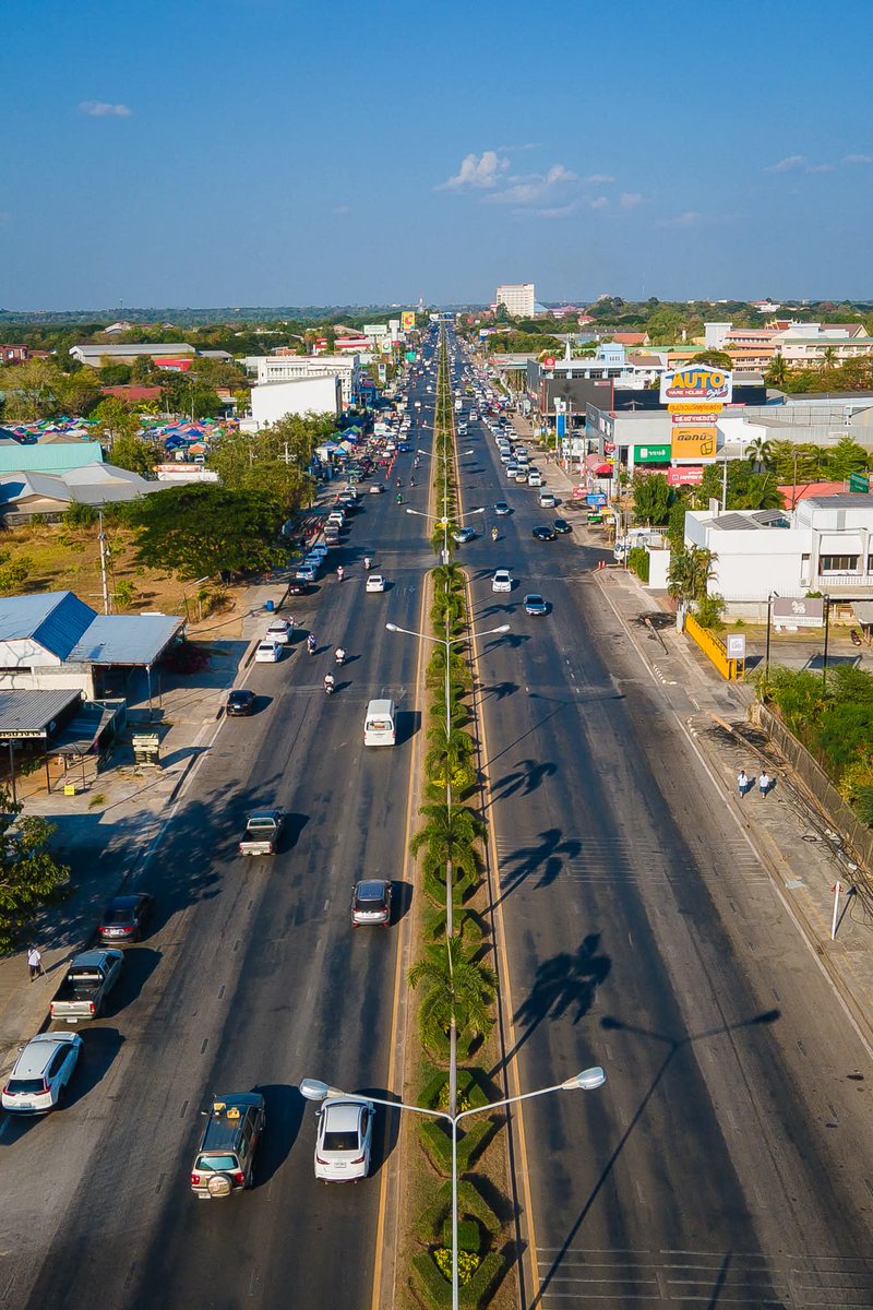 bubupearr's tweet image. กาฬสินธุ์เริ่มเอาสายไฟลงดินแล้วเด้อ