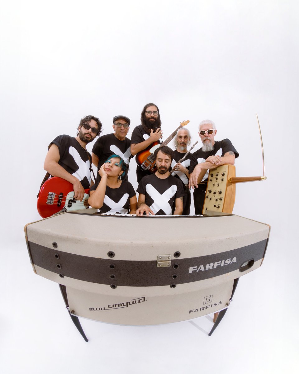 Black Cat tweet media