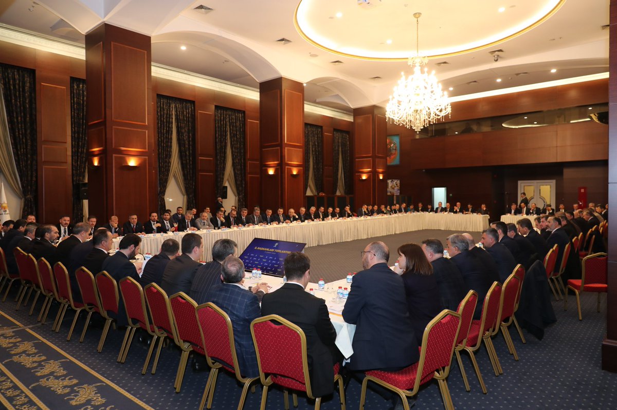 📍AK Parti Genel Merkez Daraltılmış İl Başkanları Toplantısı

Genel Başkan Yardımcımız ve Teşkilat Başkanımız Sayın Ahmet Büyükgümüş’ün başkanlığında, 81 İl Başkanımızın katılımıyla Daraltılmış İl Başkanları Toplantımızı gerçekleştirdik.

Teşkilat çalışmalarımızı kapsamlı şekilde