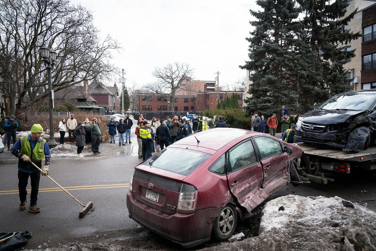 Border Hawk tweet media