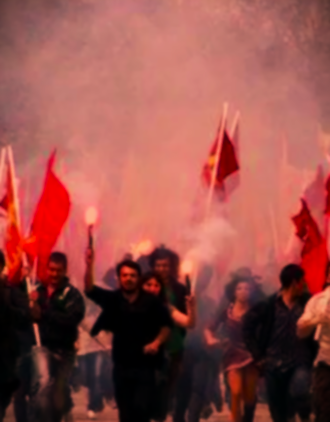 ..."Liselilerin kaybedecek hiçbir şeyi yoktur. Kazanacakları ise onlardan çalınmış bir gelecek vardır. Ve bu geleceği kazanmanın tek yolu örgütlenmekten geçer. 
Türkiye’nin bütün liselileri, DEV-LİS'te ÖRGÜTLENİN!"  
Yazımıza linkten ulaşabilirsiniz. devlis.gt.tc/frontend/page/…