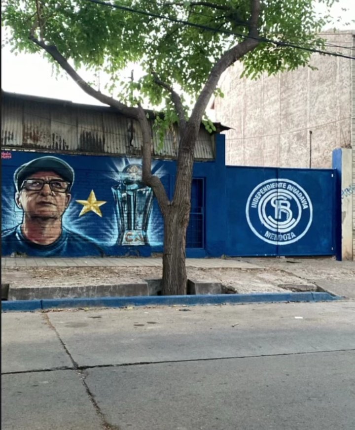 sanguchitocsir's tweet photo. Una ciudad que siempre estará enferma de lepra 🏆🔵 https://t.co/cOMNTLSug1