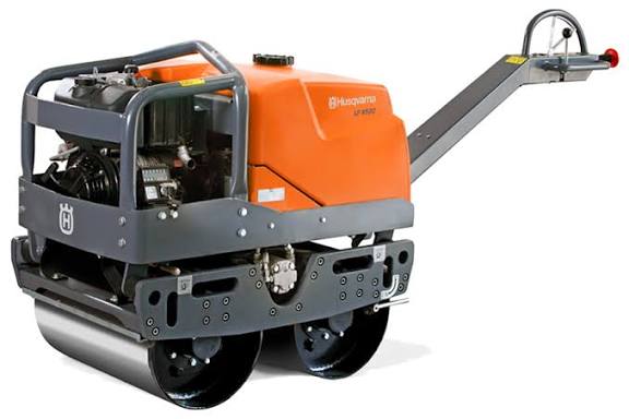 ignyharaz2's tweet photo. Btw you can also make some good cash from hire of basic construction materials.

The Common Equipment & Market Hire Rates (Kenya)
A. Concrete Vibrator (Poker)
Hire rate: KES 1,000 – 1,500 per day
 
B. Concrete Mixer (1 bag / 400–500L)
Hire rate: KES 4,000 – 6,000 per day

C. Plate Compactor (Wacker)
Hire rate: 3,000 – 5,000/day

D. Steel Shutters / Formwork Panels
Hire rate: 15 – 25 per square foot per month

E. Scaffolding (Frame Scaffolds)
Hire rate: 300 – 500 per piece per month

Let’s assume you invest

1 Mixer = 160,000

1 Compactor = 120,000

2 Vibrators = 50,000

Small Formwork Stock = 350,000

Small Scaffolding Stock = 300,000

Transport & contingency = 100,000 or a lorry on loan

Total about 1,080,000

Ni biz ngumu na pia iko na major Risks
Including:
Idle equipment (biggest risk)
Damage by careless fundis
Theft
Delayed payments
Seasonal slowdown 

Try out uone kaa ni rahisi basi.
Good morning