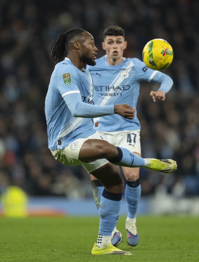 CFC_OBED's tweet image. Mancity fans say semenyo can’t dribble but he’s always at the right place at the right time to score . 5 goals and an assist since joining Mancity .  Impact