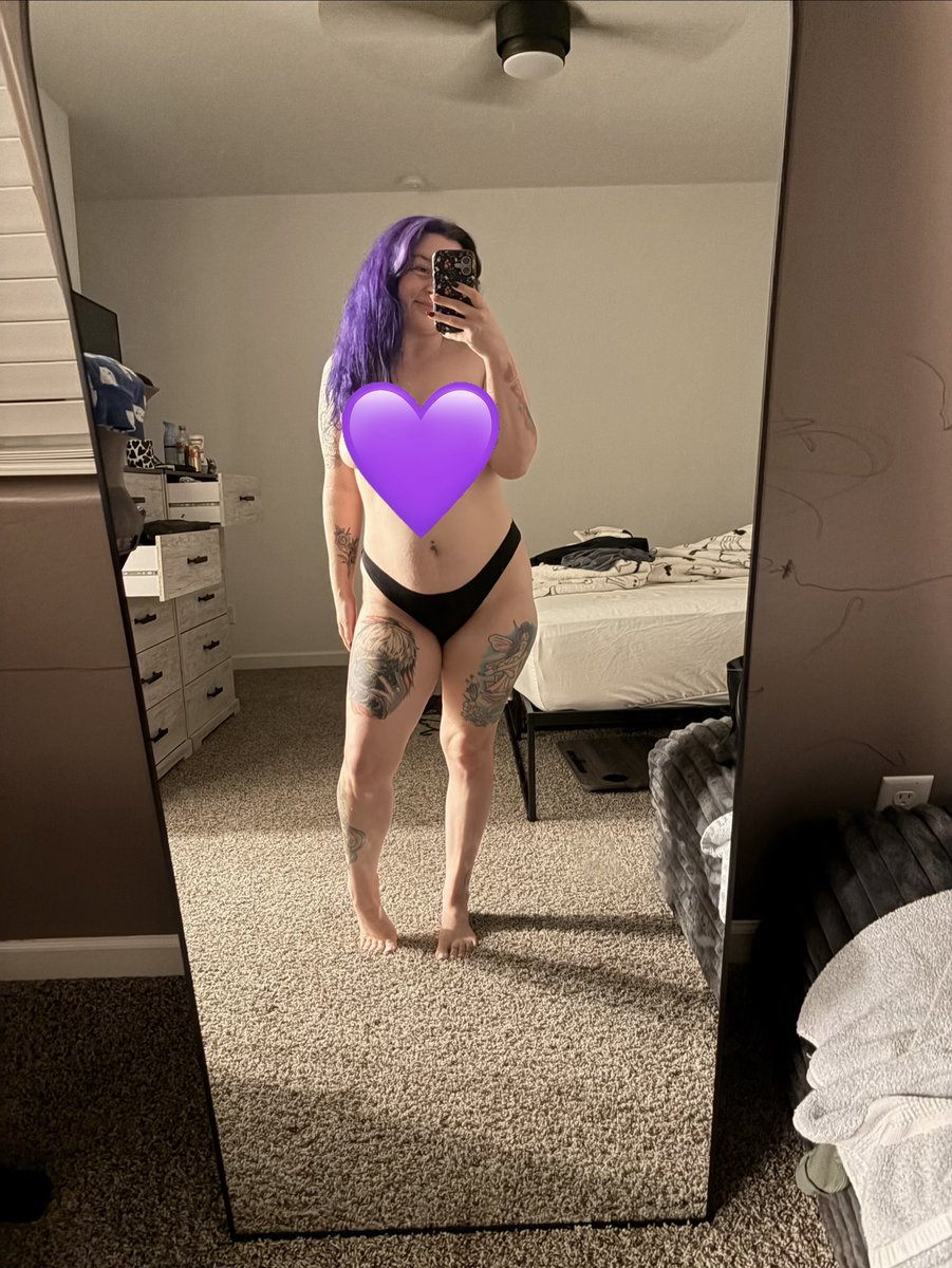 Cassiegee7's tweet photo. New mirror 😝💜 https://t.co/csloMNtYAG