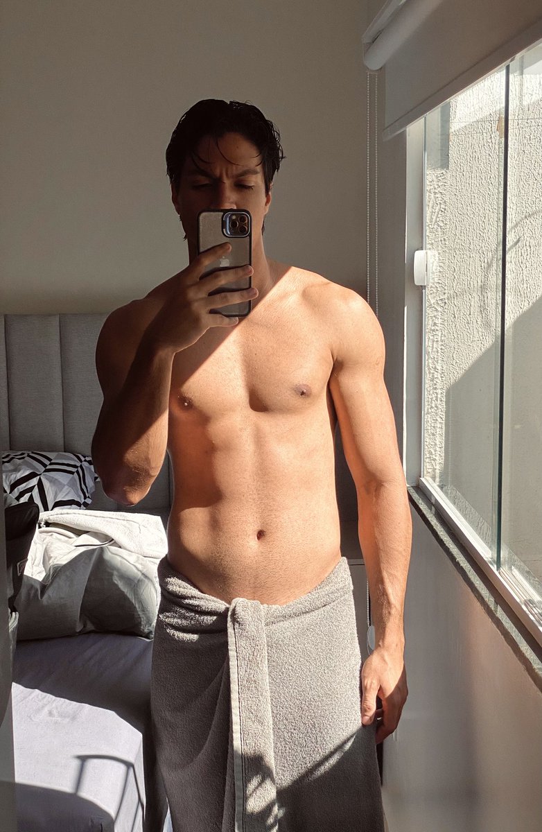 Bento16ADRIAN's tweet photo. Minhas contribuições no tt estão poucas🙇🏽‍♂️🫠 https://t.co/TGWg6UGOX0