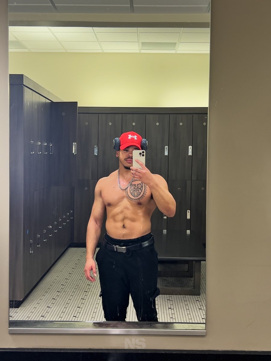 Najee2Smith's tweet image. .
.
.
.
.
.
#motivation #gym #fitnessphysique #personaltrainer