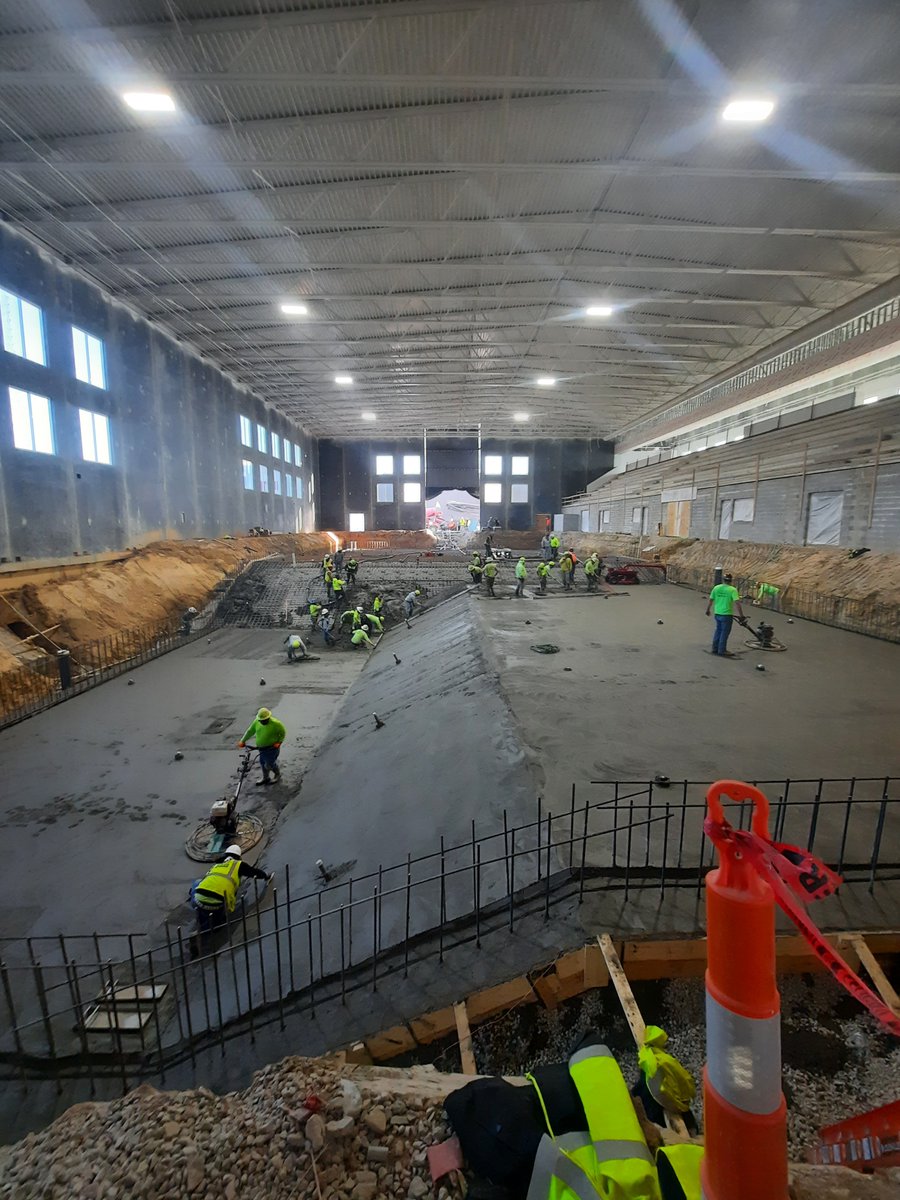 Fanning Howey tweet media