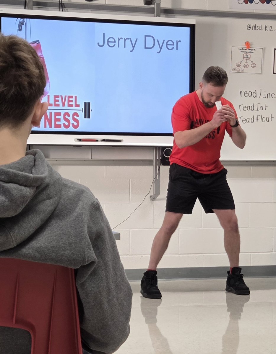 tHill_Tech's tweet photo. Shoutout to Jerry Dyer @anylevelfitness_jerryd for speaking with my Advisory class today! 💪
Thank you for sharing your journey in Personal Training, the power of perseverance, and what it really takes to turn your dreams into reality. https://t.co/CWH8ZnFVnM