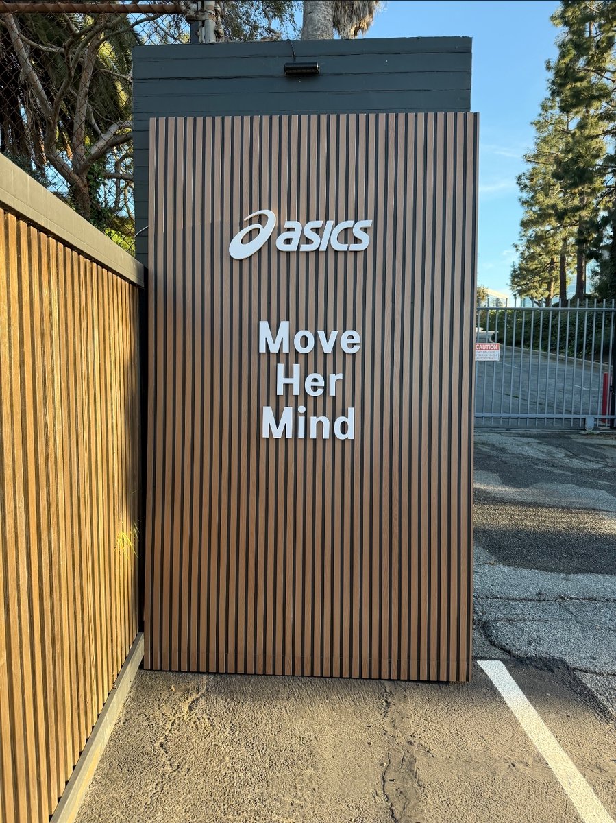 D'Andrea Visual tweet media