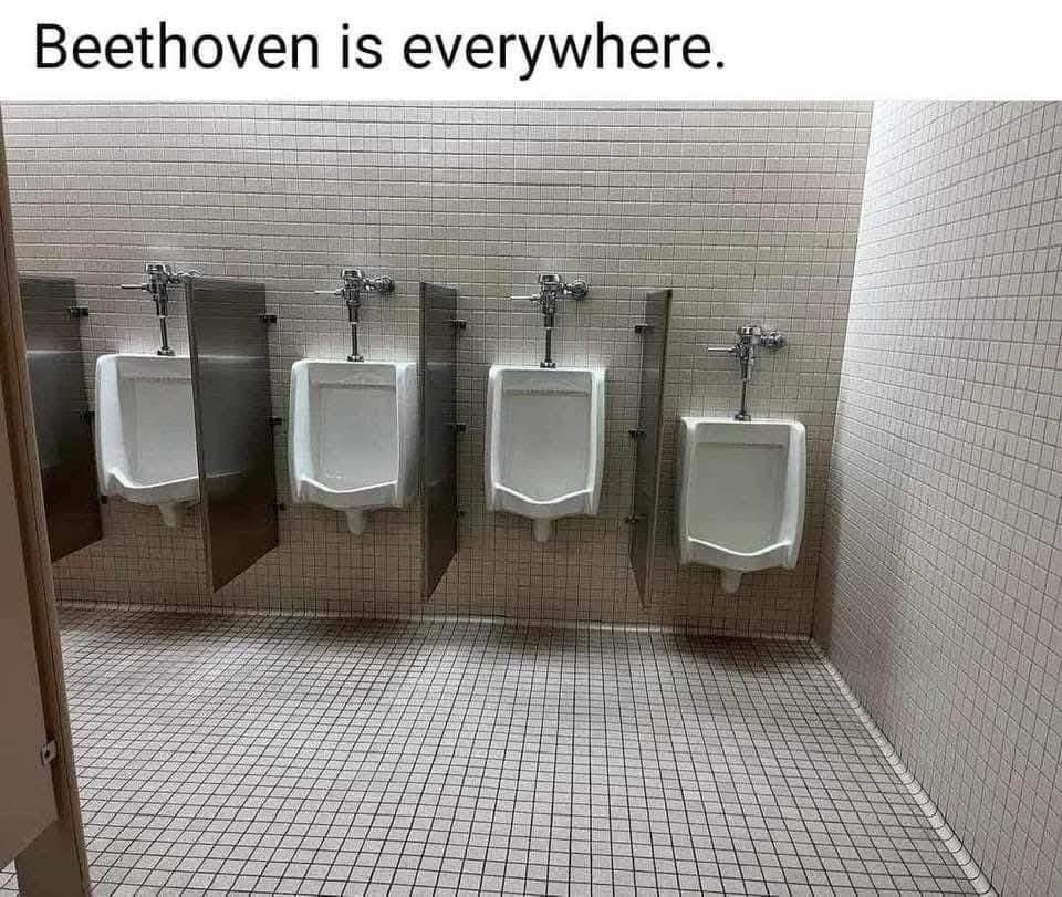 Rothmus's tweet image. 