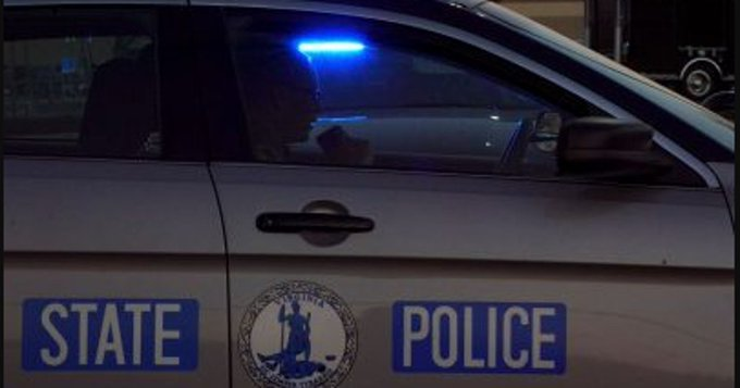 FeorenzoLisa's tweet photo. Wrong-way pursuit crosses into Maryland, suspect still missing https://t.co/lHlhhKz2fA