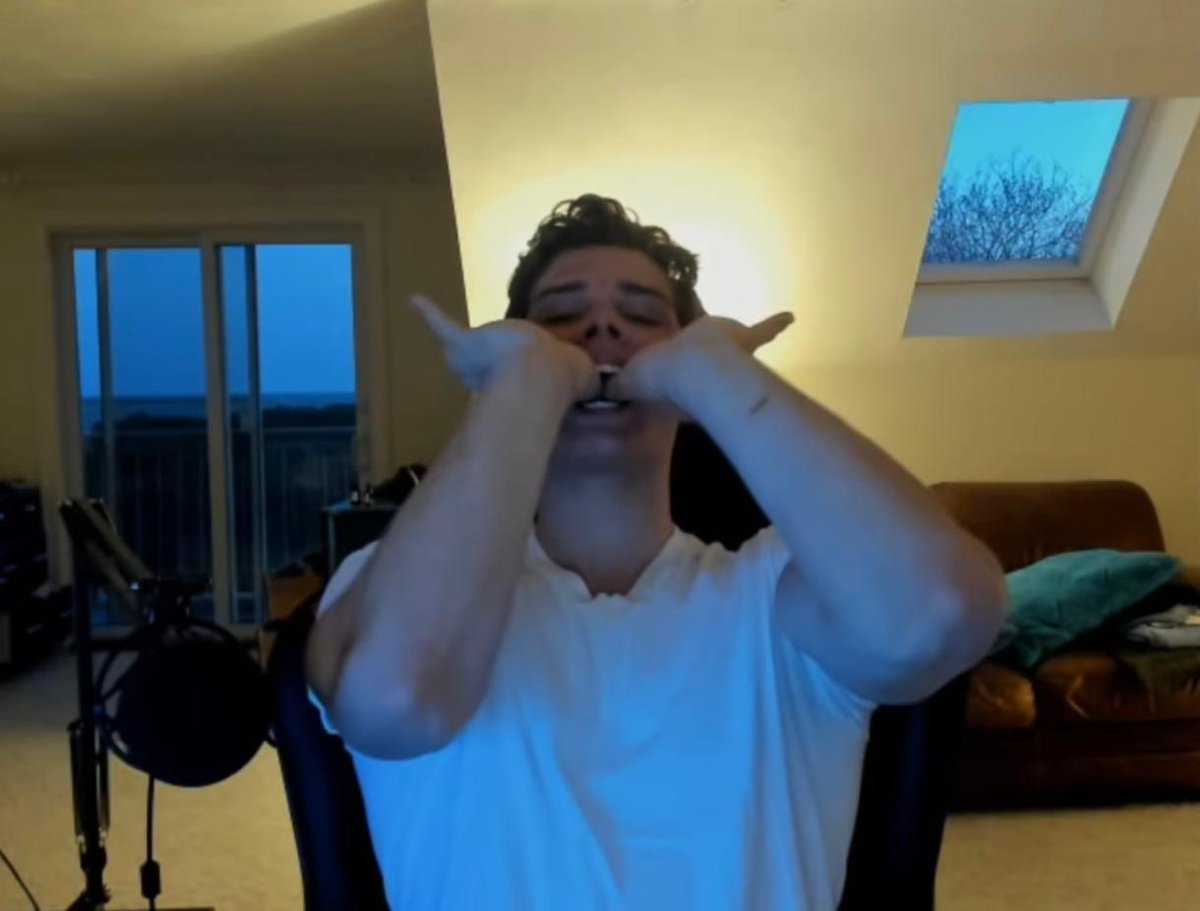 Thumbpulling combined with buteykobreathing at the same time is really underrated and something which is very powerful especially because you instantly feel and get these benefits:
- Better Cognitive Function.
- Improved Sleep Quality.
- Better Mental Clarity.
- Calmer Nervous