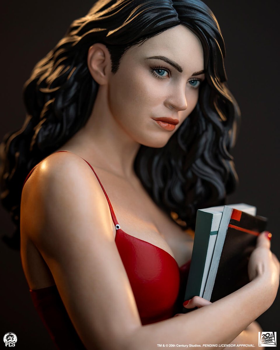 Premium Collectibles Studio tweet media