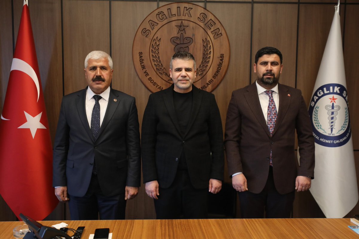 ➡️ Bölükyayla Belediye Başkanı Sn.Mehmet Turan ve 
➡️ Kesmetepe Belediye Başkanı Sn.İbrahim Karademir‘i, Genel merkezimize ağırladık.

Nazik ziyaretlerinden dolayı kıymetli başkanlarımıza teşekkür ediyorum.