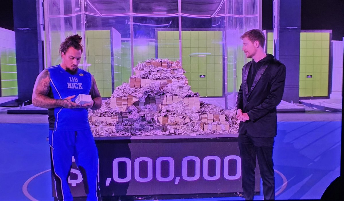 Tu peux prendre un million de dollars ou en laisser pour les autres tu fais quoi ? 
Spoiler je ne suis pas de nature égoïste mais obligé je prends le million.