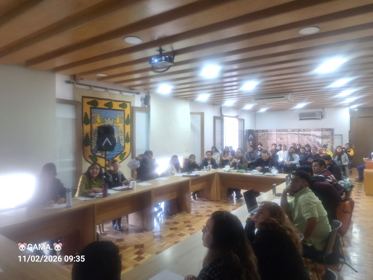 El subsecretario de Gobierno <a href="/FadlalaAkabani/">Fadlala Akabani</a>, participa en el Miércoles de Gabinete de #Utopías, en la toma de decisiones y organización, en lo que se considera el Eje de la Política Social de la Jefa de Gobierno, las Utopías de la #CDMX.