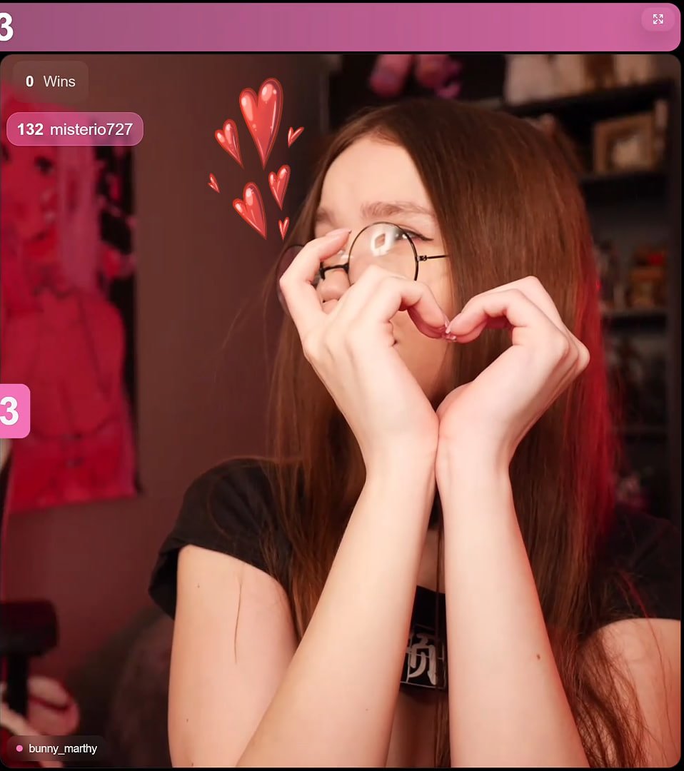 streamversus tweet media