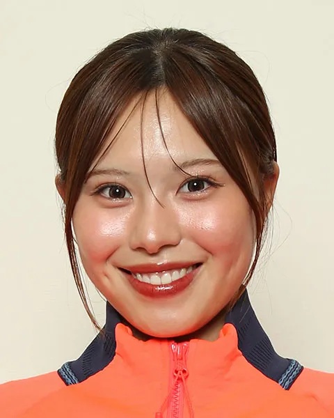 amanoja925's tweet photo. フリースタイルスキー女子モーグルの中尾春香選��
2026年ミラノ五輪の名簿。同一人物らしい・・・
垢抜け過ぎやろ😱

左：読売オンライン選手名鑑
右：JOC名簿

2026ミラノ・コルティナオリンピック
#中尾春香 https://t.co/UU0mDROUcc
