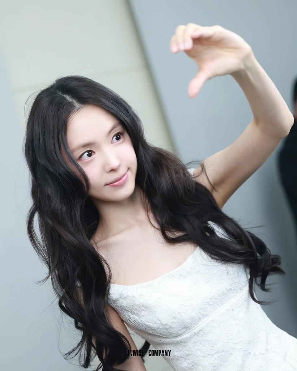 은행 tweet media