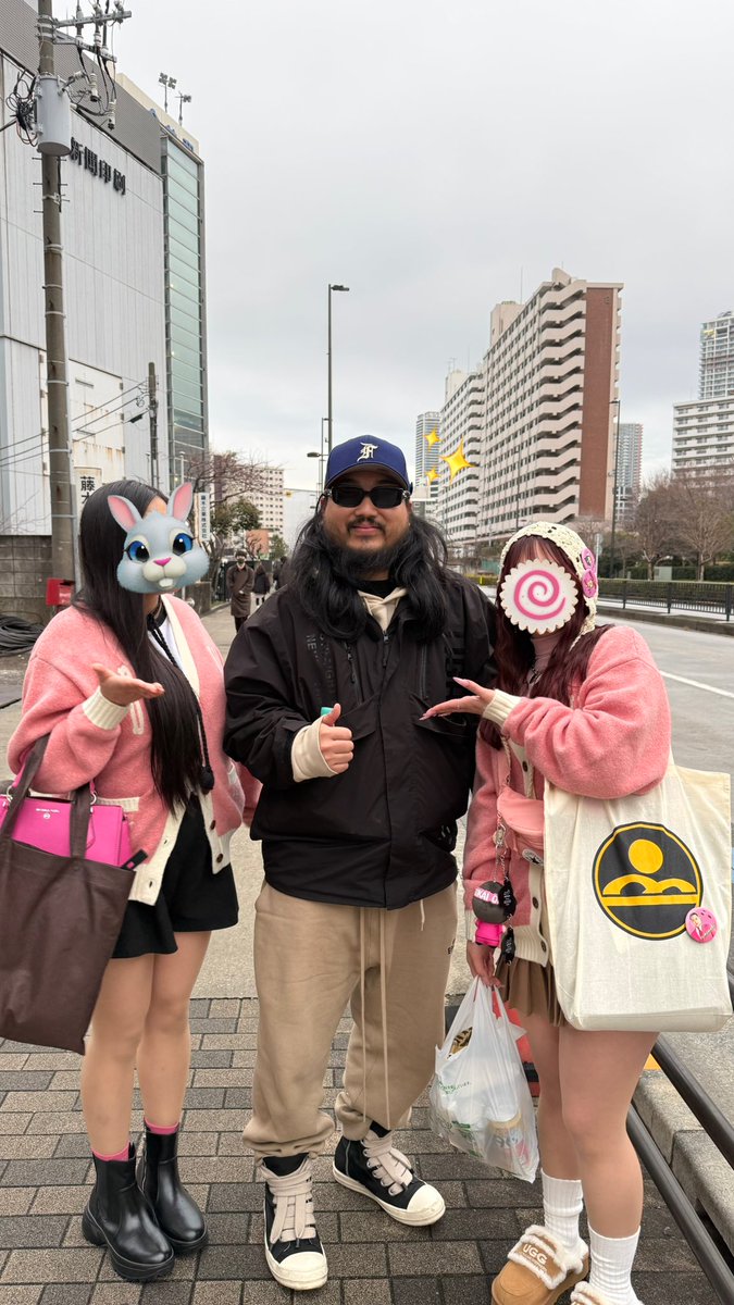 91__e__91's tweet photo. あまりにもゆめまる推しだな〜💞

ゆめさん！
アウラさんがいらっしゃって、声かけたら写真撮ってくださいました🥲ﾔｻｼｶｯﾀ
ゆめさんのおかげで？ピンク大好きになって私物もピンクでいっぱいです！
これからもゆめまる推しでいることを誓います！大好きです🎀💞
@TO_yumemarucas https://t.co/JohyBTaqZD