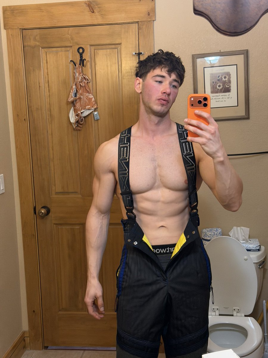 Joshfawx tweet media