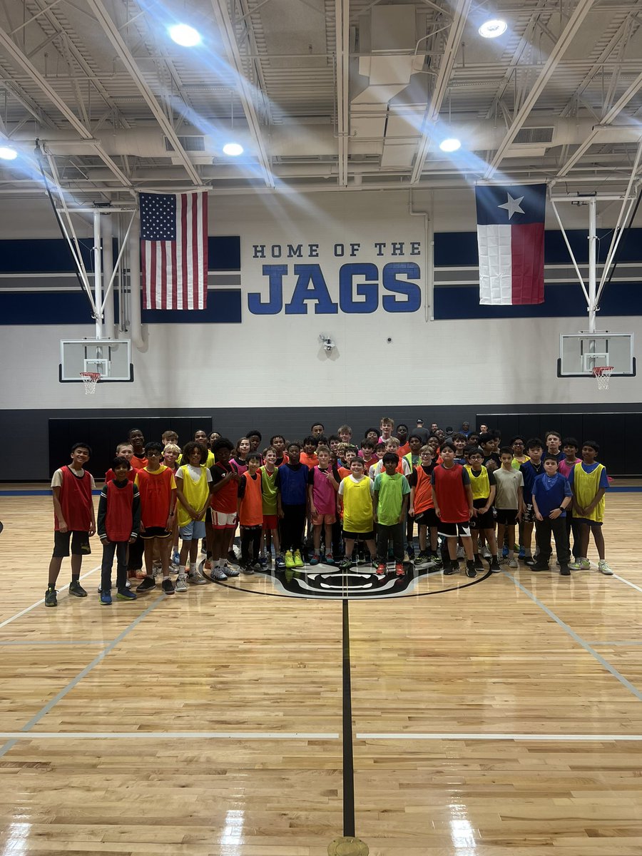 Jones Athletics tweet media