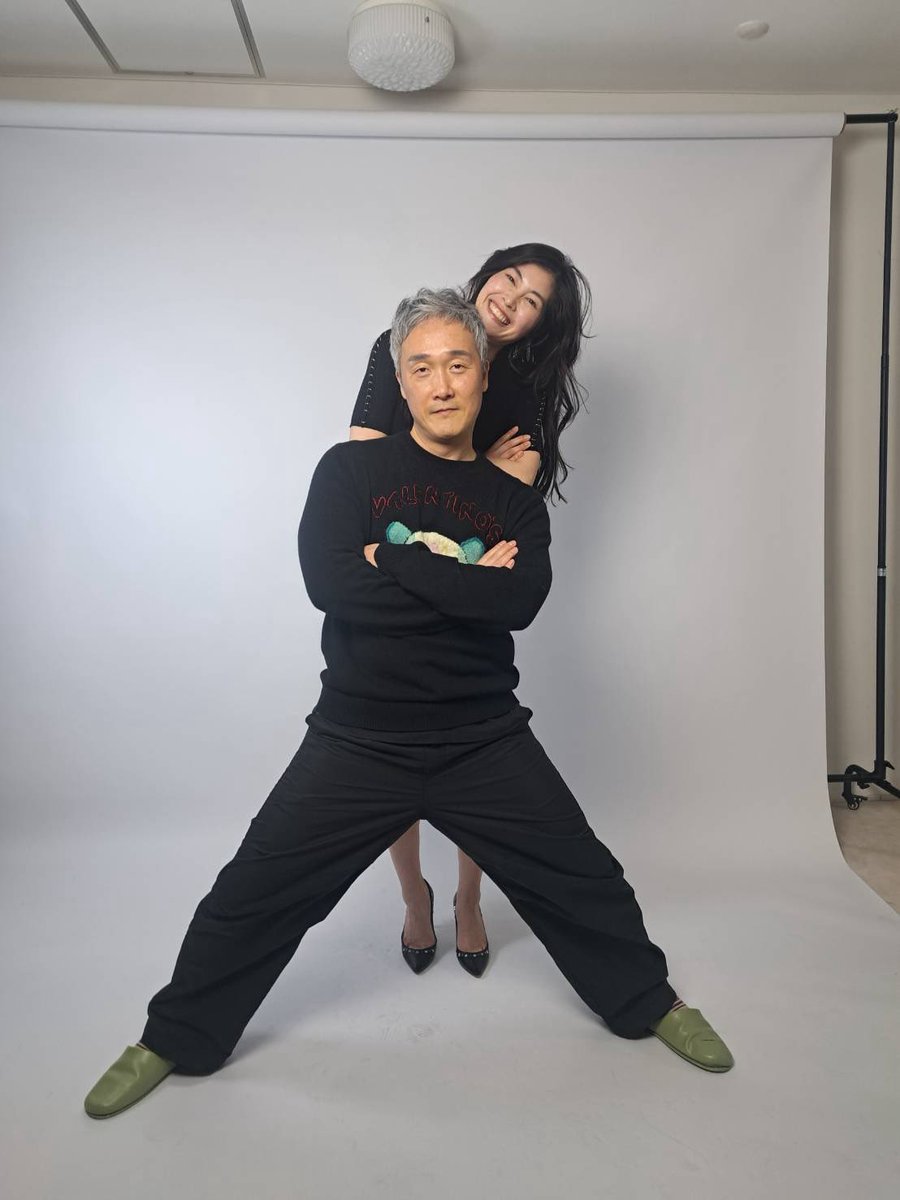izuminity's tweet photo. 昨日は宣材を韓国から来日中のヨンジェさんに撮っていただきました📸✨
とっても、いい感じ✨ https://t.co/yZBXssMoW4