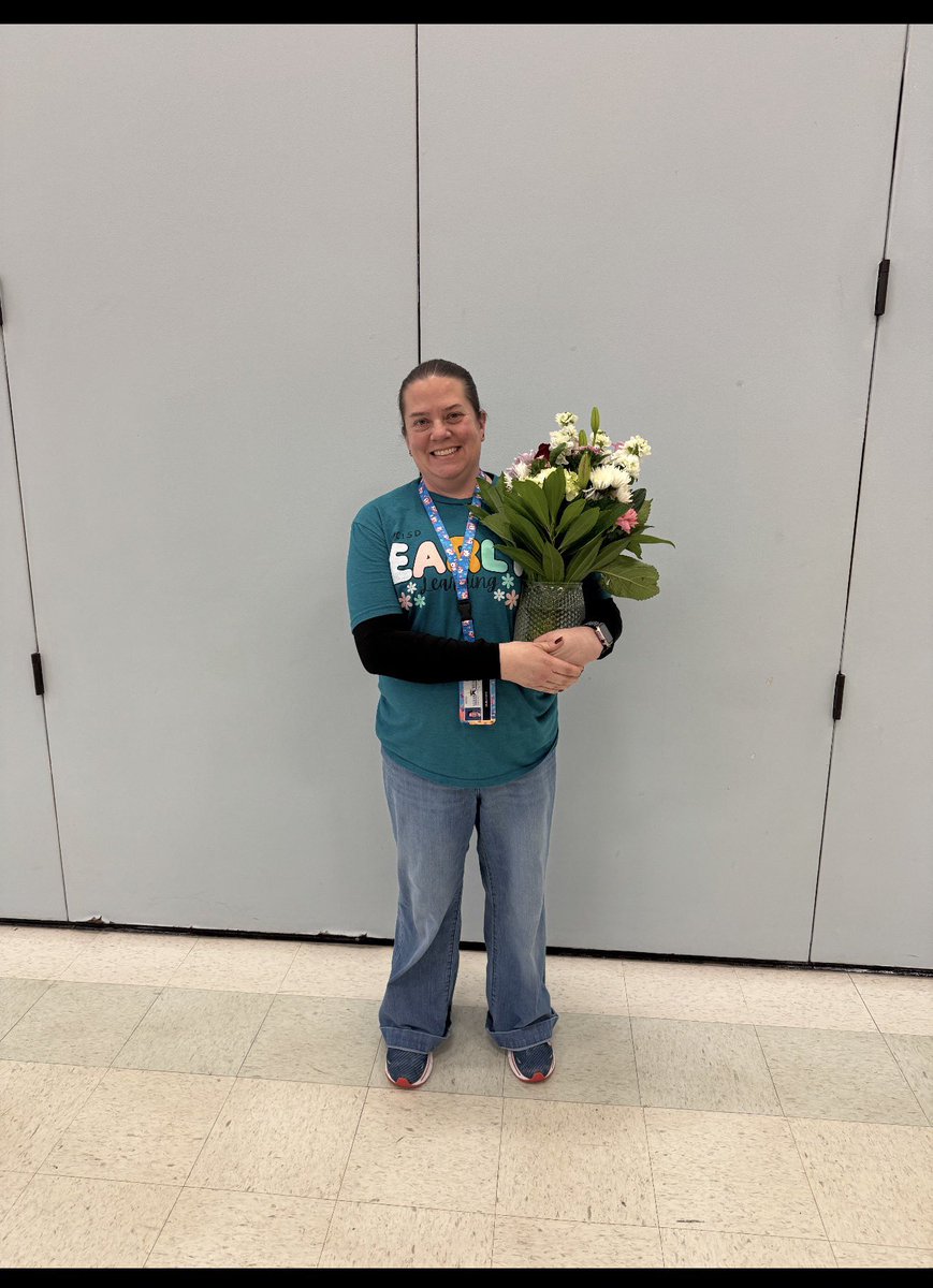 BayEaglesSoar's tweet photo. We are thrilled to celebrate Mrs. Harris as our Teacher of the Year! She teaches our youngest Eagles with patience, love, and excellence every single day. Our littlest learners are soaring because of her dedication! 
❤️🦅🤍🦅💙 https://t.co/a634R4hL9R